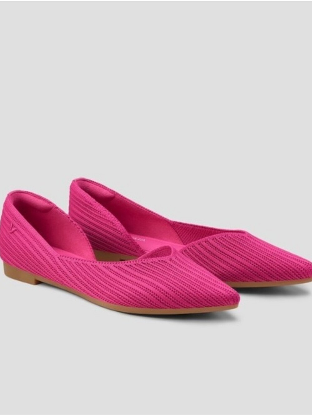Vivaia Pointed-Toe D'Orsay Melia Flats In Bright Pink